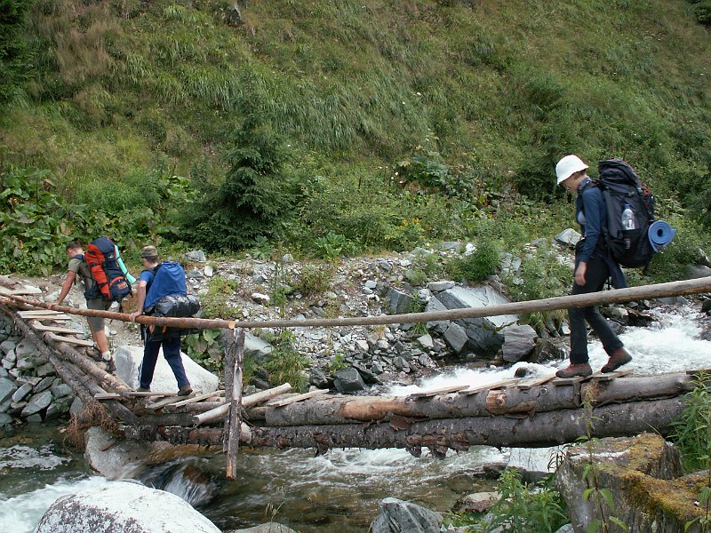 Rumunsko 045.jpg - Cestou k jazeru Bucura